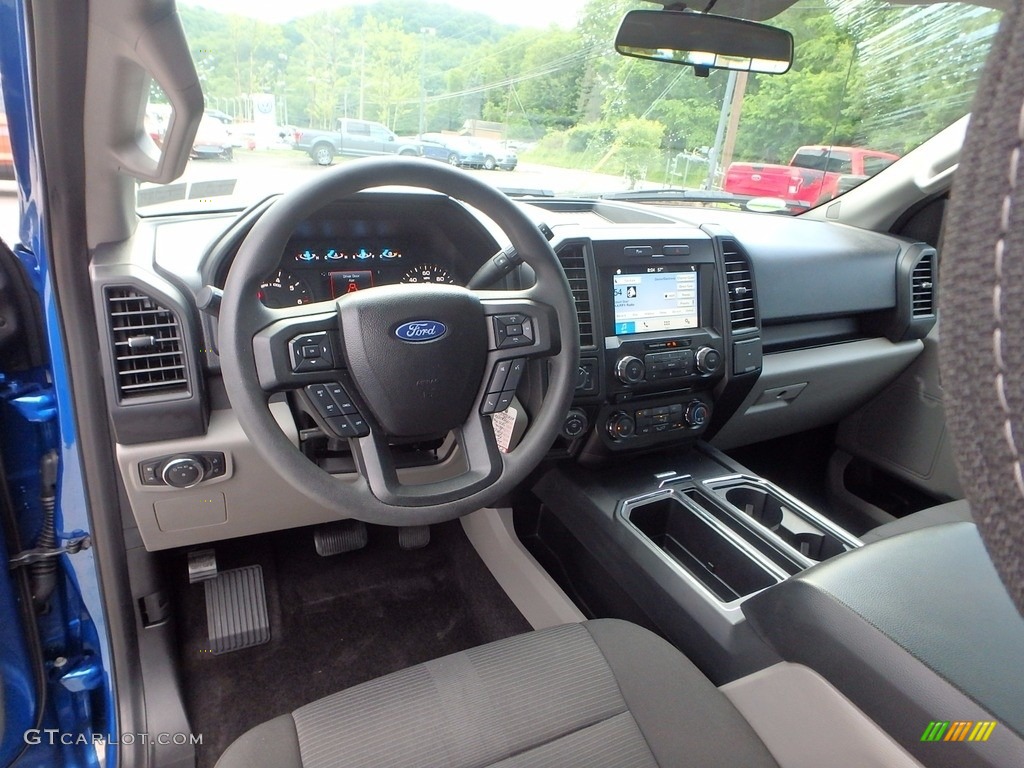 2017 F150 XL SuperCrew 4x4 - Lightning Blue / Earth Gray photo #20