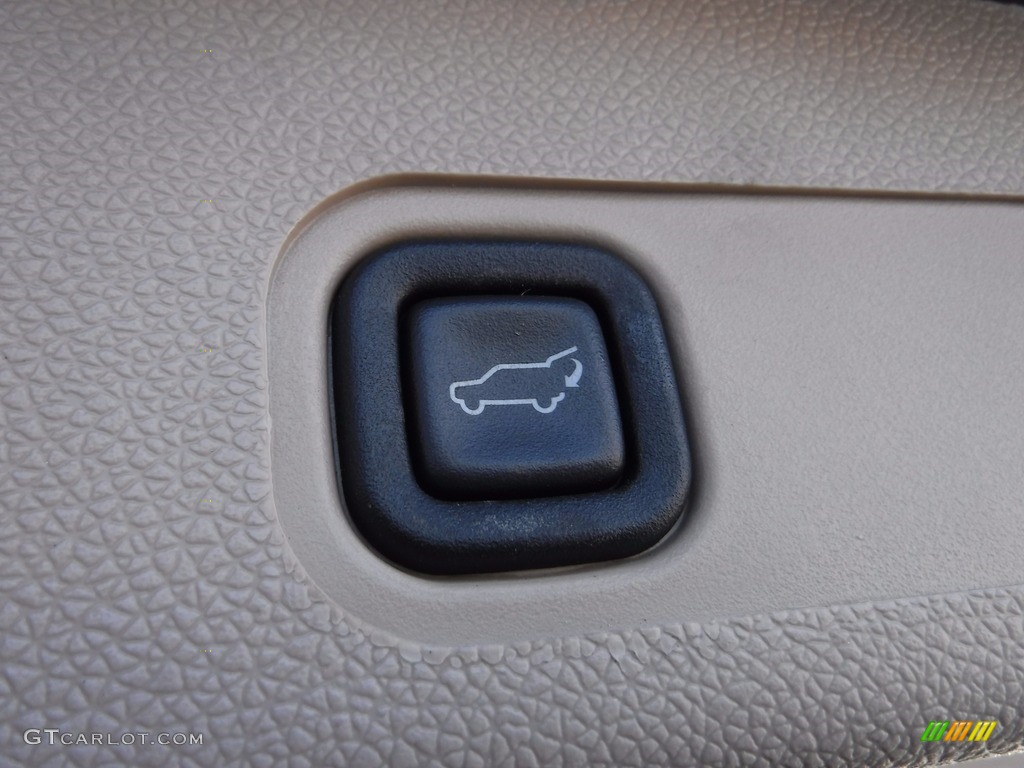 2013 Tahoe LT 4x4 - Mocha Steel Metallic / Light Cashmere/Dark Cashmere photo #27