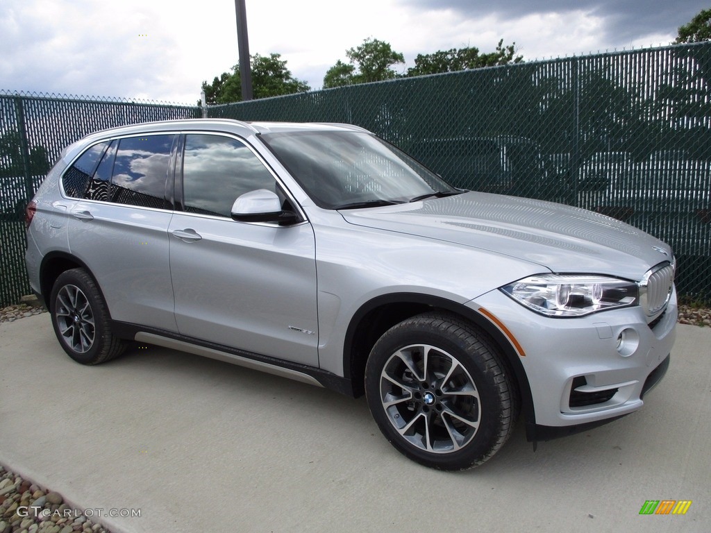 2017 X5 xDrive35i - Glacier Silver Metallic / Black photo #1