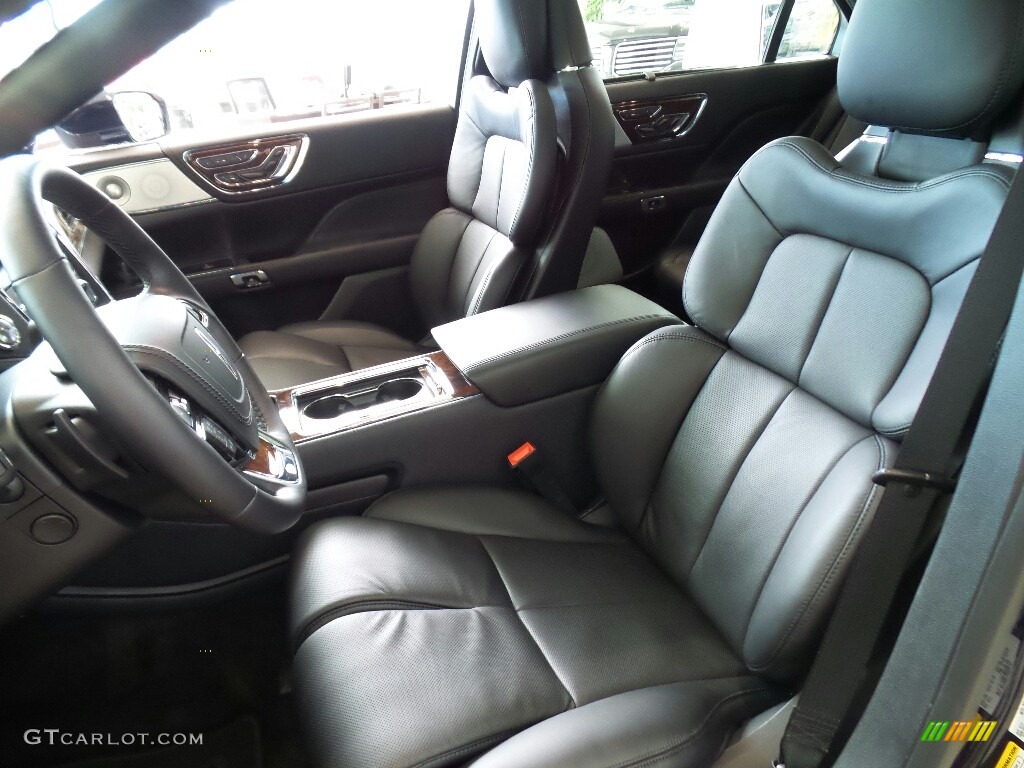 2017 Lincoln Continental Reserve AWD Front Seat Photo #120925369