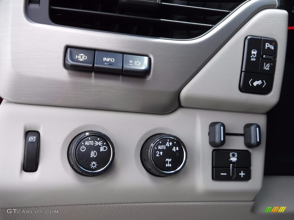 2015 GMC Yukon Denali 4WD Controls Photo #120925987
