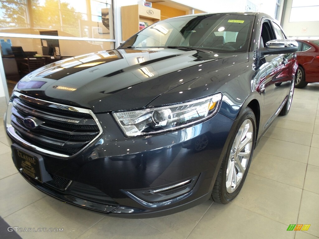 Smoked Quartz 2017 Ford Taurus Limited Exterior Photo #120927106