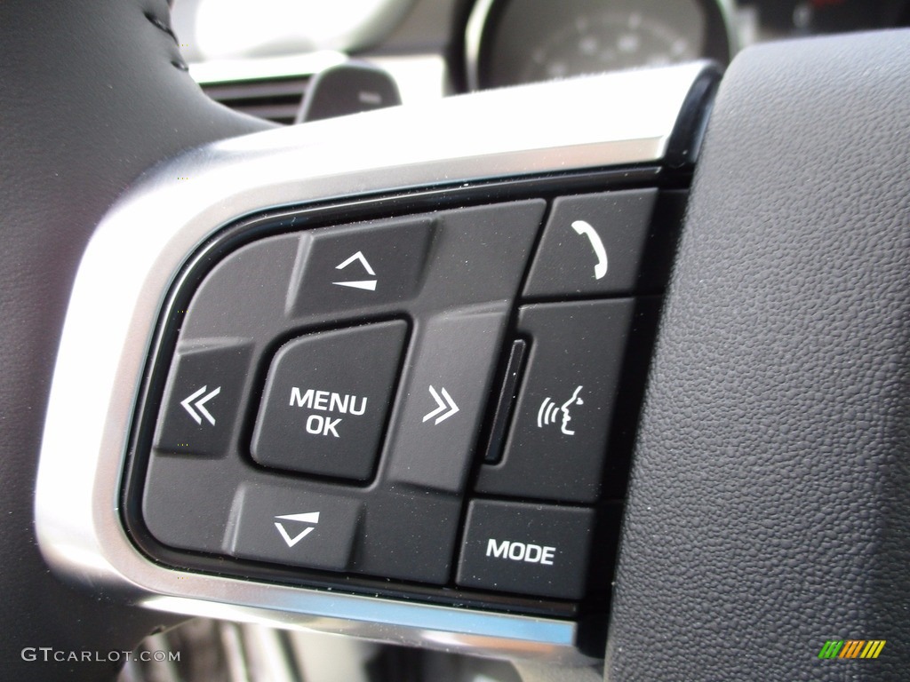 2017 Land Rover Discovery Sport HSE Controls Photo #120927460