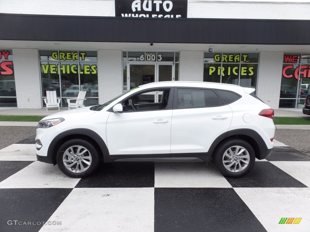 Winter White Hyundai Tucson