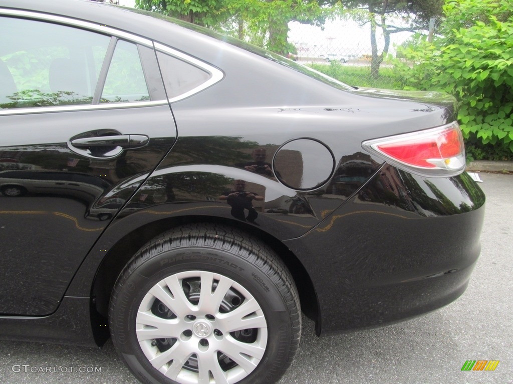2013 MAZDA6 i Sport Sedan - Ebony Black / Black photo #16