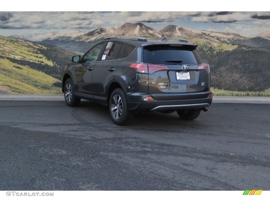 2017 RAV4 XLE - Magnetic Gray Metallic / Black photo #3