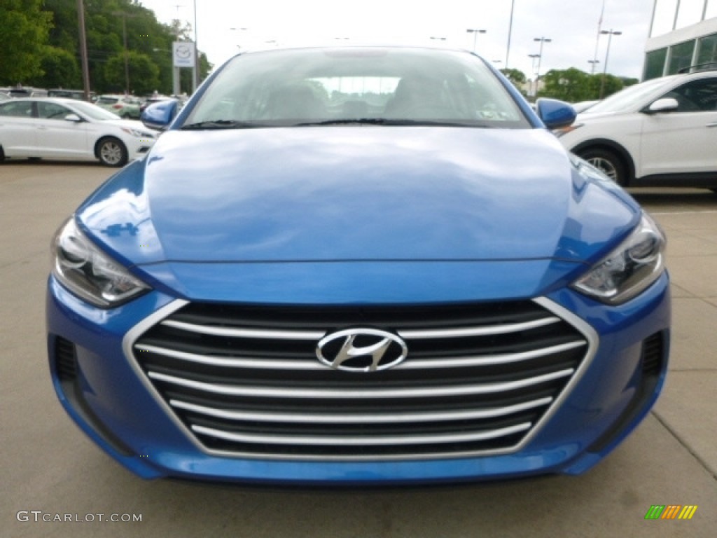 2017 Elantra SE - Electric Blue / Gray photo #4