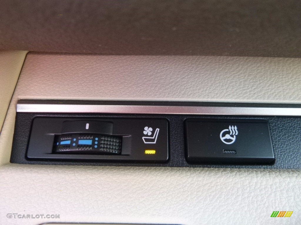 2017 ES 350 - Matador Red Mica / Parchment photo #14