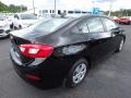 Mosaic Black Metallic - Cruze LS Photo No. 5