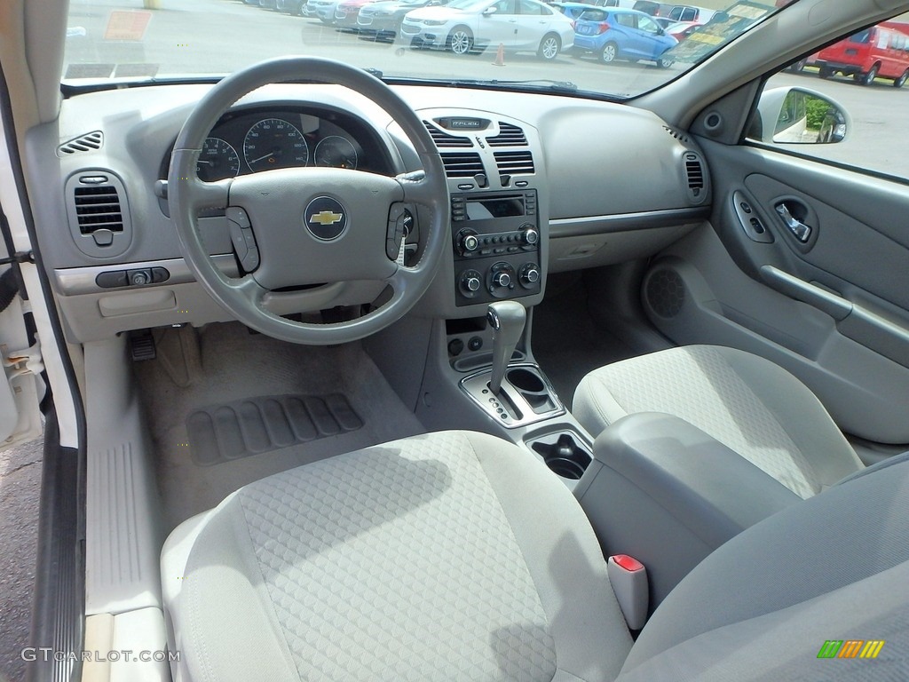 2006 Malibu LT V6 Sedan - White / Titanium Gray photo #10