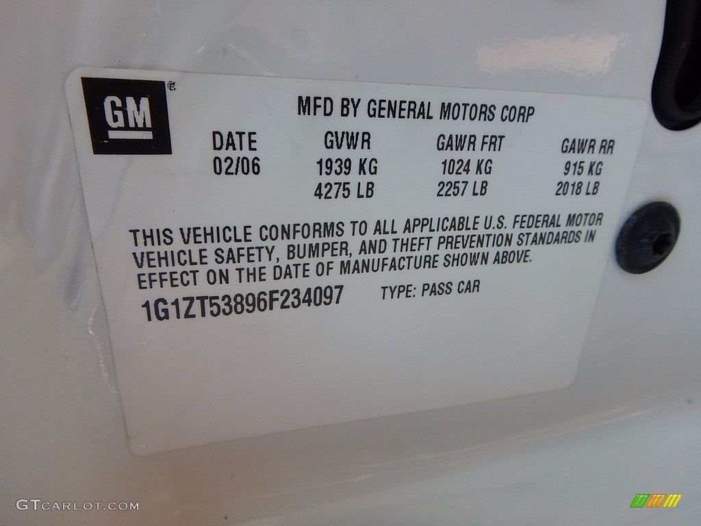 2006 Malibu LT V6 Sedan - White / Titanium Gray photo #14