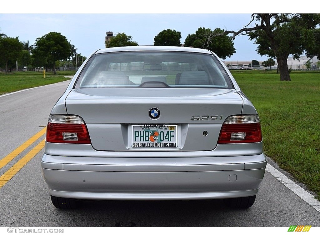 2003 5 Series 525i Sedan - Titanium Silver Metallic / Black photo #4