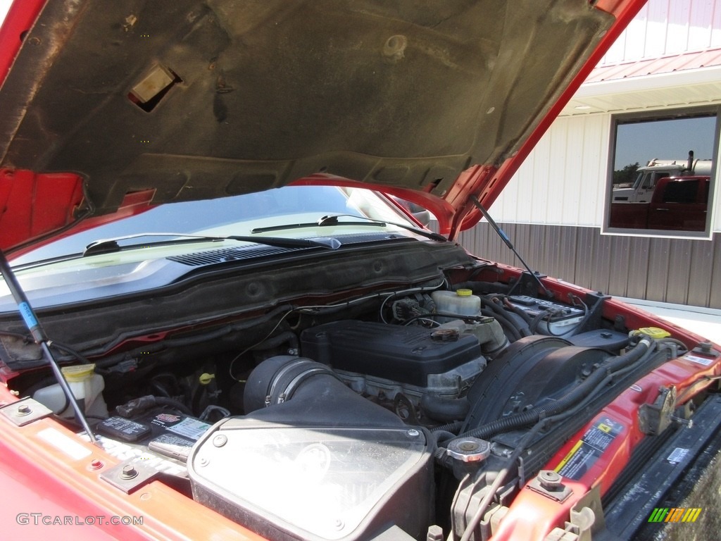 2005 Ram 2500 SLT Quad Cab 4x4 - Flame Red / Dark Slate Gray photo #44