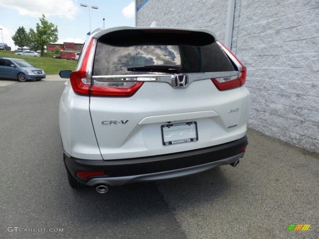 2017 CR-V Touring AWD - White Diamond Pearl / Ivory photo #7