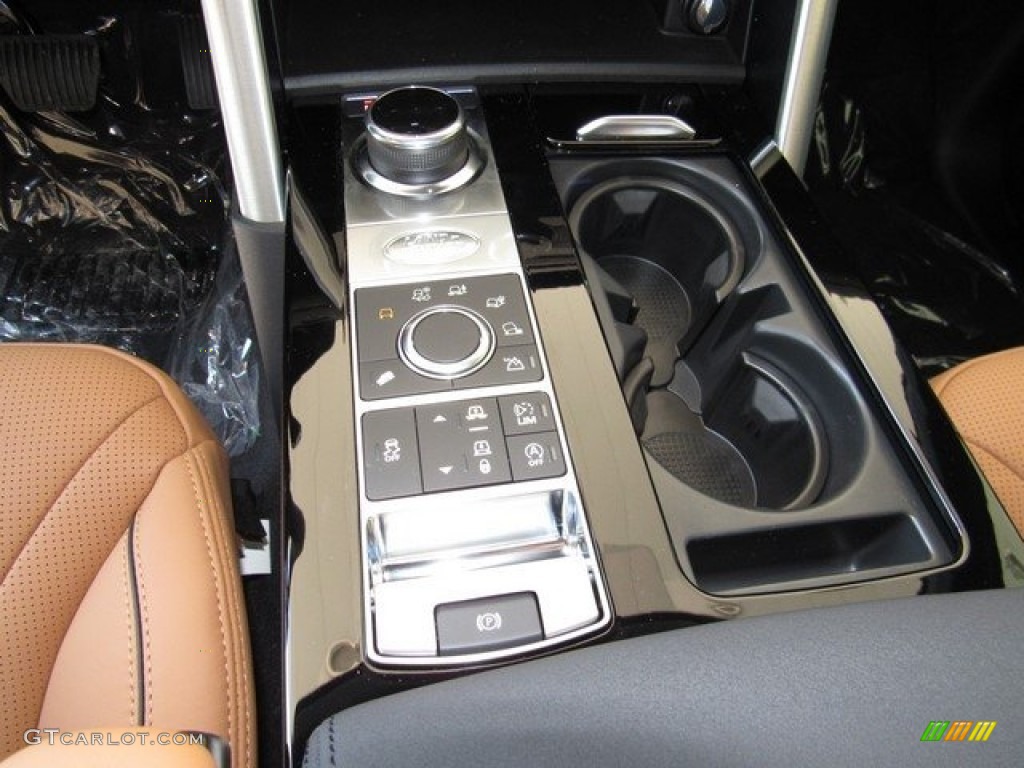 2017 Land Rover Discovery HSE Controls Photo #120959847