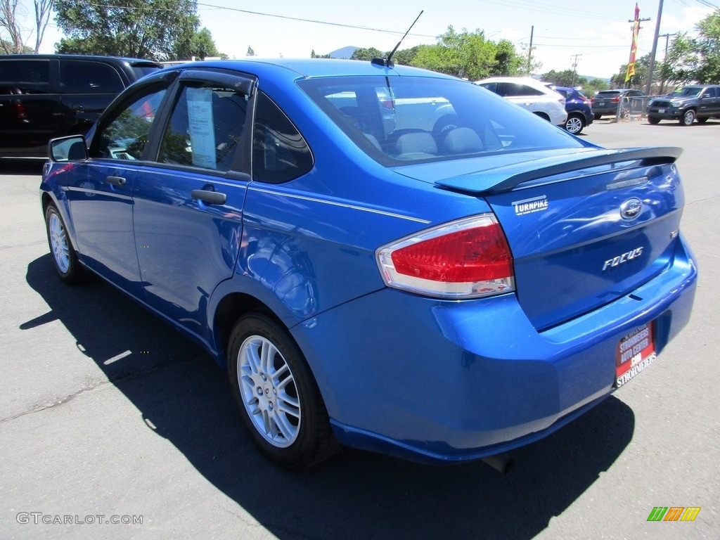 2011 Focus SE Sedan - Blue Flame Metallic / Charcoal Black photo #5