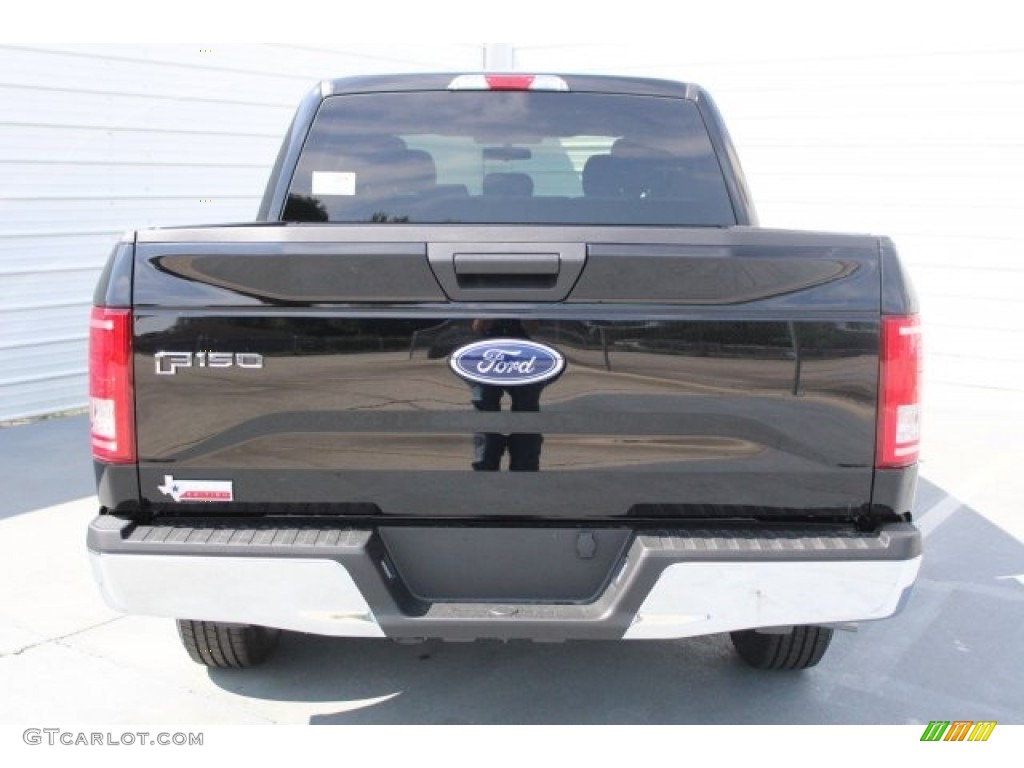 2017 F150 XLT SuperCrew - Shadow Black / Earth Gray photo #6