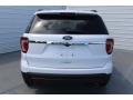 2017 Oxford White Ford Explorer FWD  photo #6