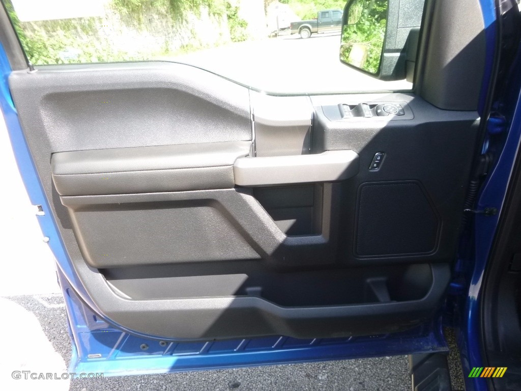 2017 F150 XLT SuperCrew 4x4 - Lightning Blue / Black photo #13