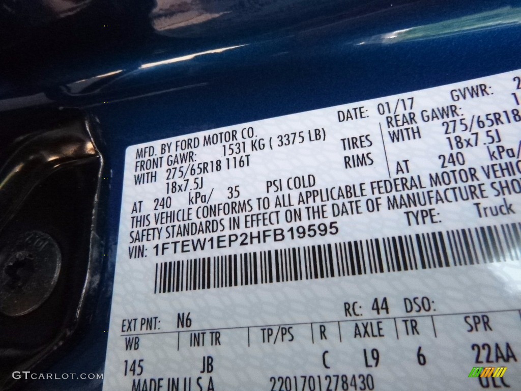 2017 F150 XLT SuperCrew 4x4 - Lightning Blue / Black photo #14