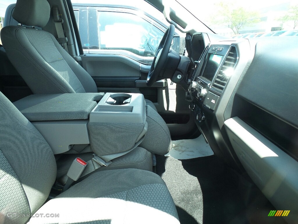 2017 F150 XLT SuperCab 4x4 - Oxford White / Earth Gray photo #4