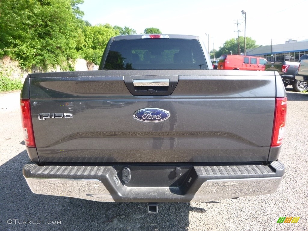 2017 F150 XLT SuperCab 4x4 - Magnetic / Earth Gray photo #3