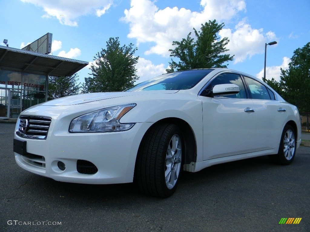 2012 Maxima 3.5 SV Premium - Winter Frost White / Cafe Latte photo #6