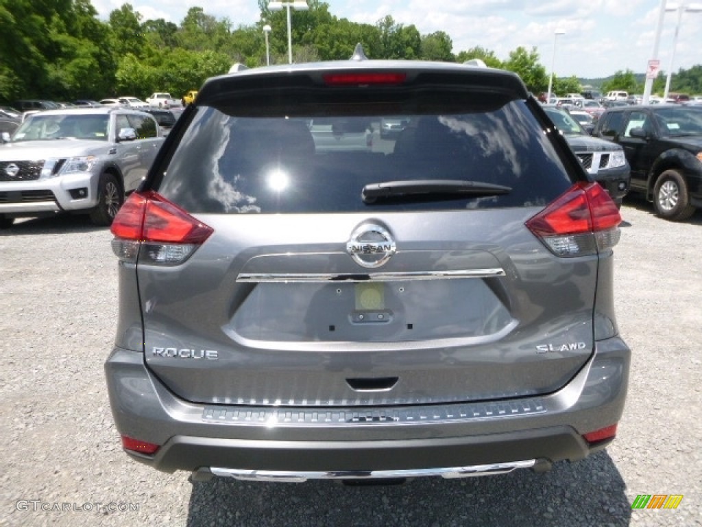 2017 Rogue SL AWD - Gun Metallic / Charcoal photo #4