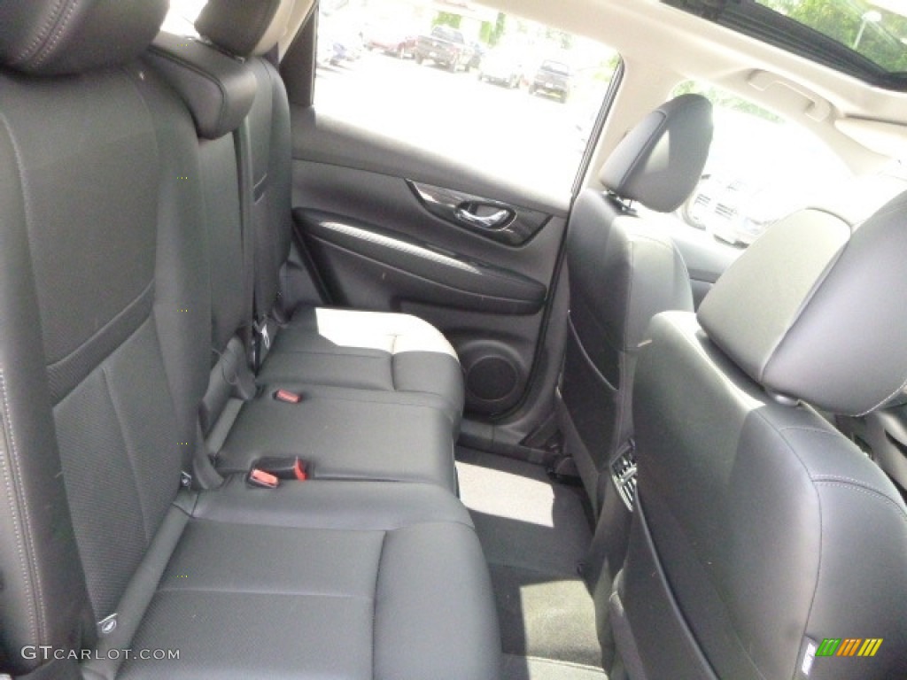 2017 Rogue SL AWD - Gun Metallic / Charcoal photo #12