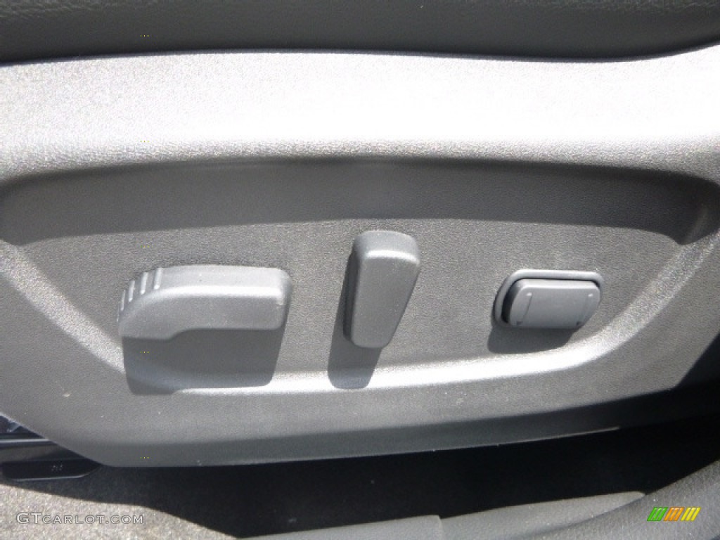 2017 Rogue SL AWD - Gun Metallic / Charcoal photo #15