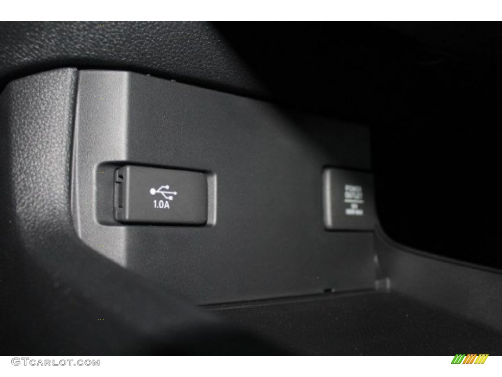 2017 Civic LX Sedan - Modern Steel Metallic / Black photo #21