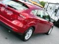Ruby Red - Focus SE Hatch Photo No. 33