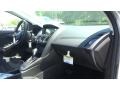 Ingot Silver - Focus SEL Sedan Photo No. 26