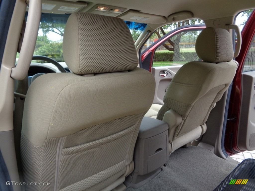 2008 Frontier SE Crew Cab 4x4 - Red Brawn / Beige photo #11