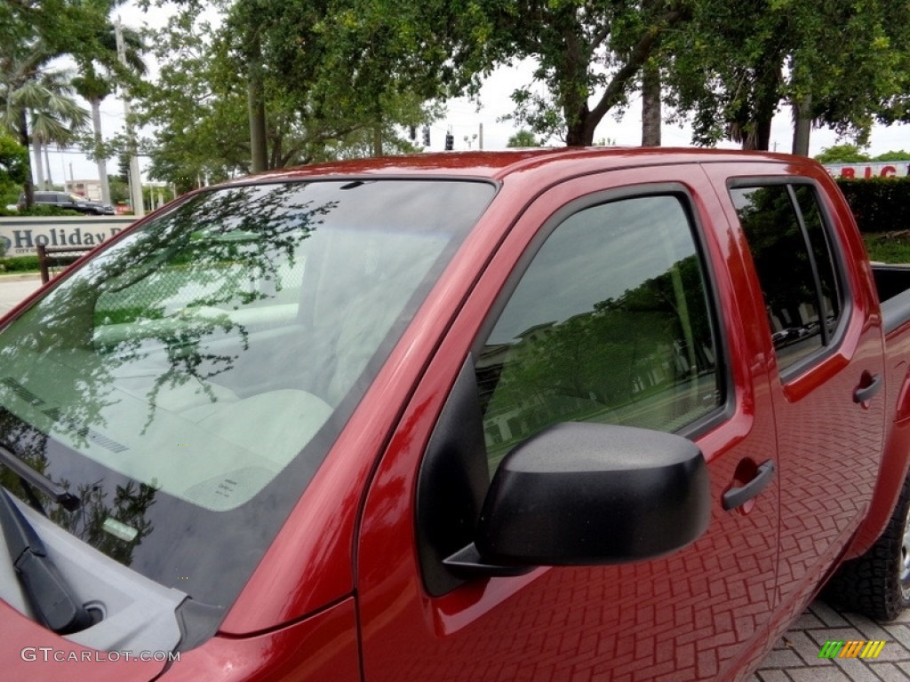 2008 Frontier SE Crew Cab 4x4 - Red Brawn / Beige photo #42