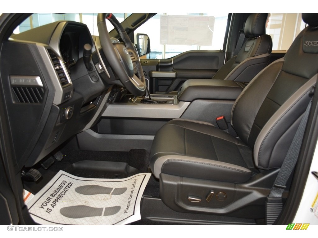 2017 F150 SVT Raptor SuperCrew 4x4 - Oxford White / Black photo #9