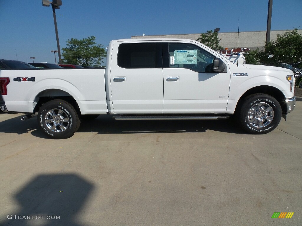 2017 F150 XLT SuperCrew 4x4 - Oxford White / Earth Gray photo #3