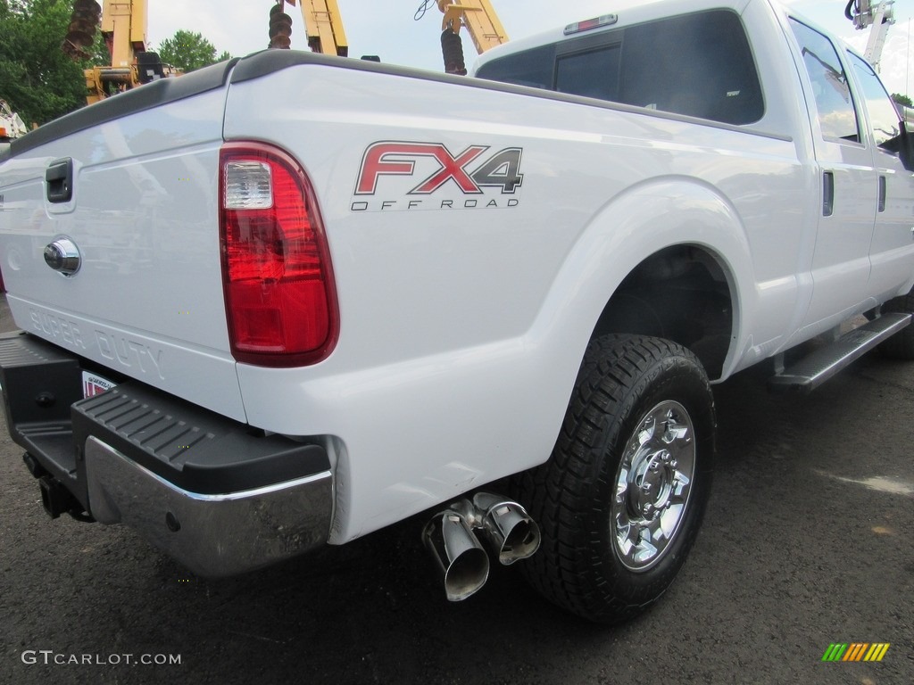 2015 F250 Super Duty XLT Crew Cab 4x4 - Oxford White / Steel photo #45