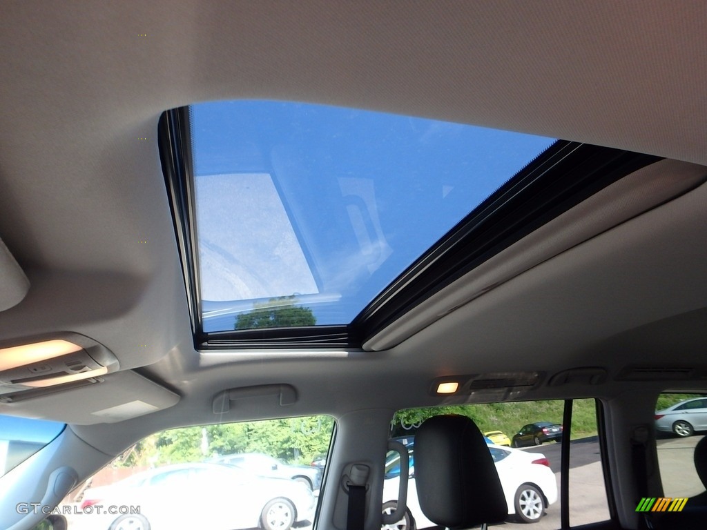 2017 Infiniti QX80 AWD Sunroof Photos
