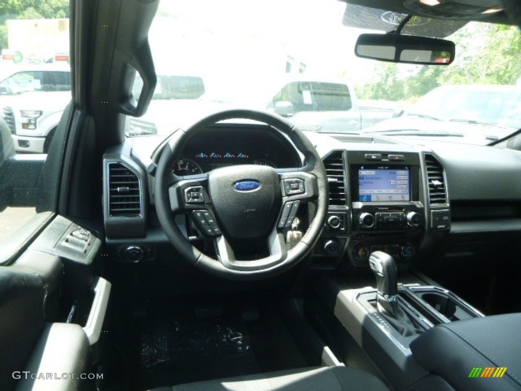 2017 F150 XLT SuperCrew 4x4 - Lithium Gray / Earth Gray photo #9