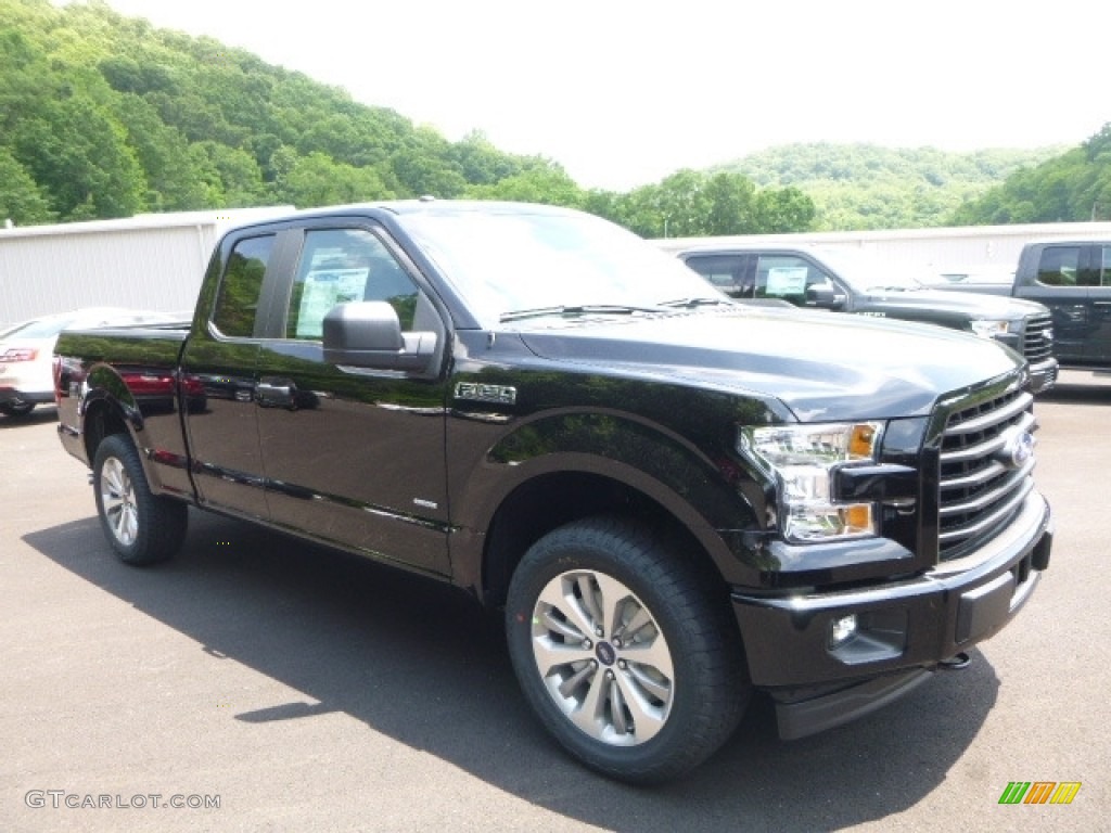 2017 F150 XL SuperCab 4x4 - Shadow Black / Earth Gray photo #3