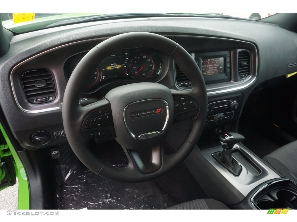 2017 Charger SE - Green Go / Black photo #7