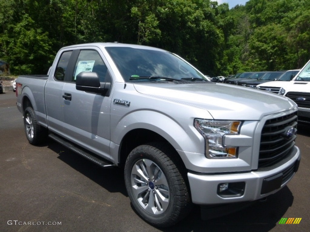 2017 F150 XL SuperCab 4x4 - Ingot Silver / Black photo #2