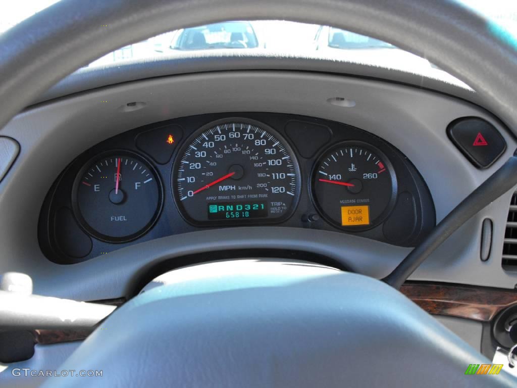 2005 Impala  - Medium Gray Metallic / Medium Gray photo #14