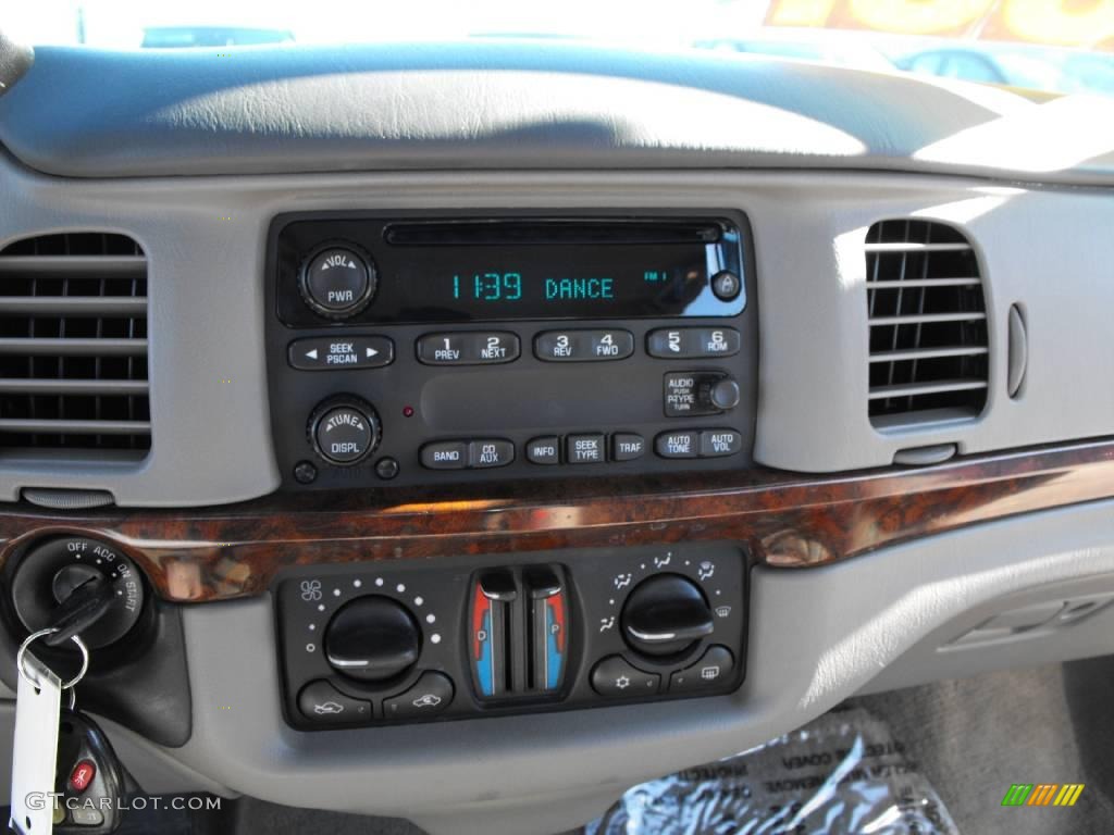 2005 Impala  - Medium Gray Metallic / Medium Gray photo #15