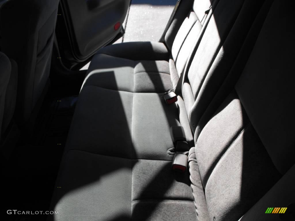 2005 Impala  - Medium Gray Metallic / Medium Gray photo #21