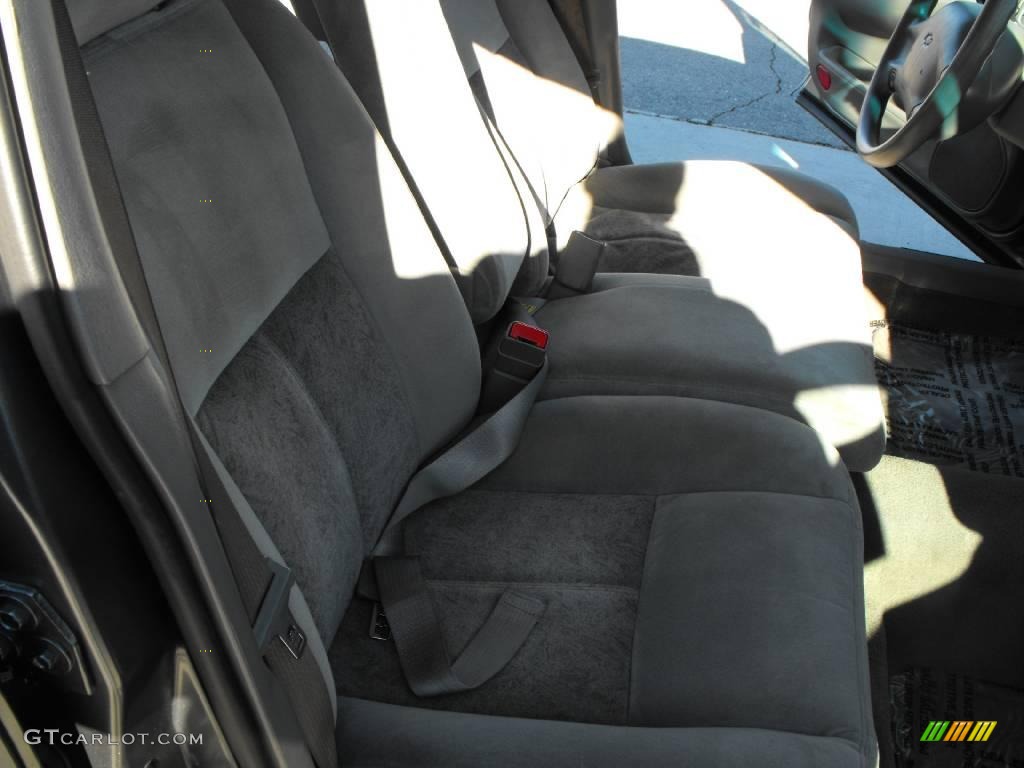 2005 Impala  - Medium Gray Metallic / Medium Gray photo #22