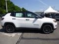  2017 Compass Sport Bright White