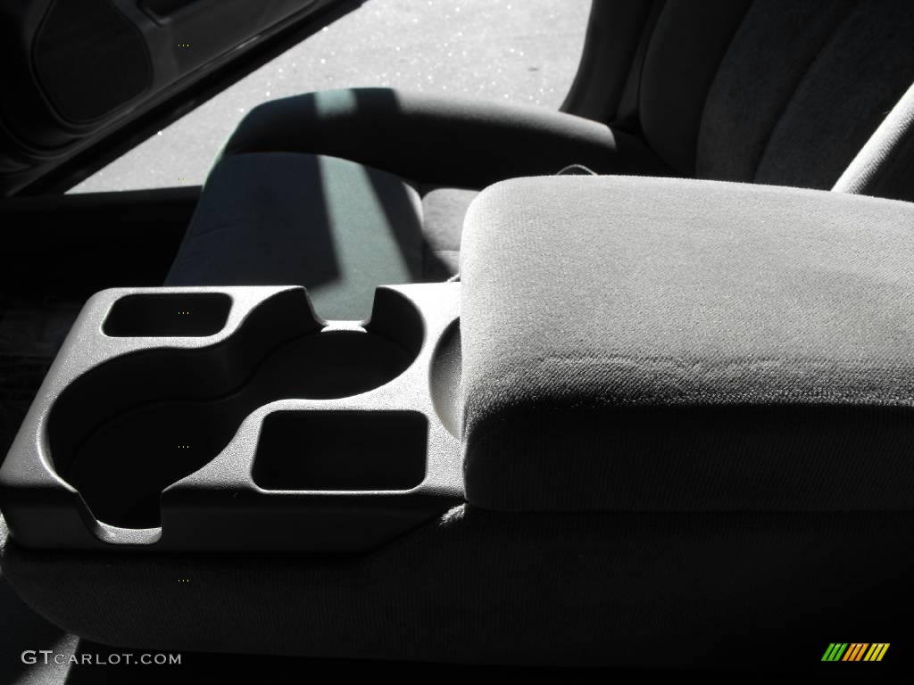 2005 Impala  - Medium Gray Metallic / Medium Gray photo #27