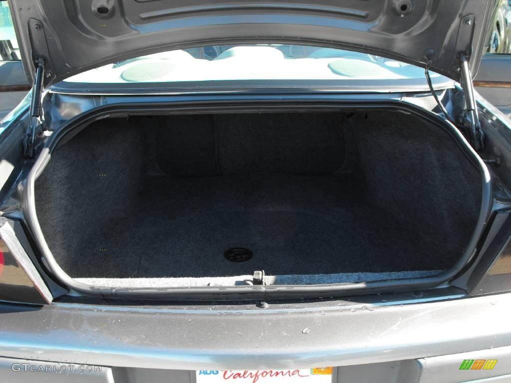 2005 Impala  - Medium Gray Metallic / Medium Gray photo #31